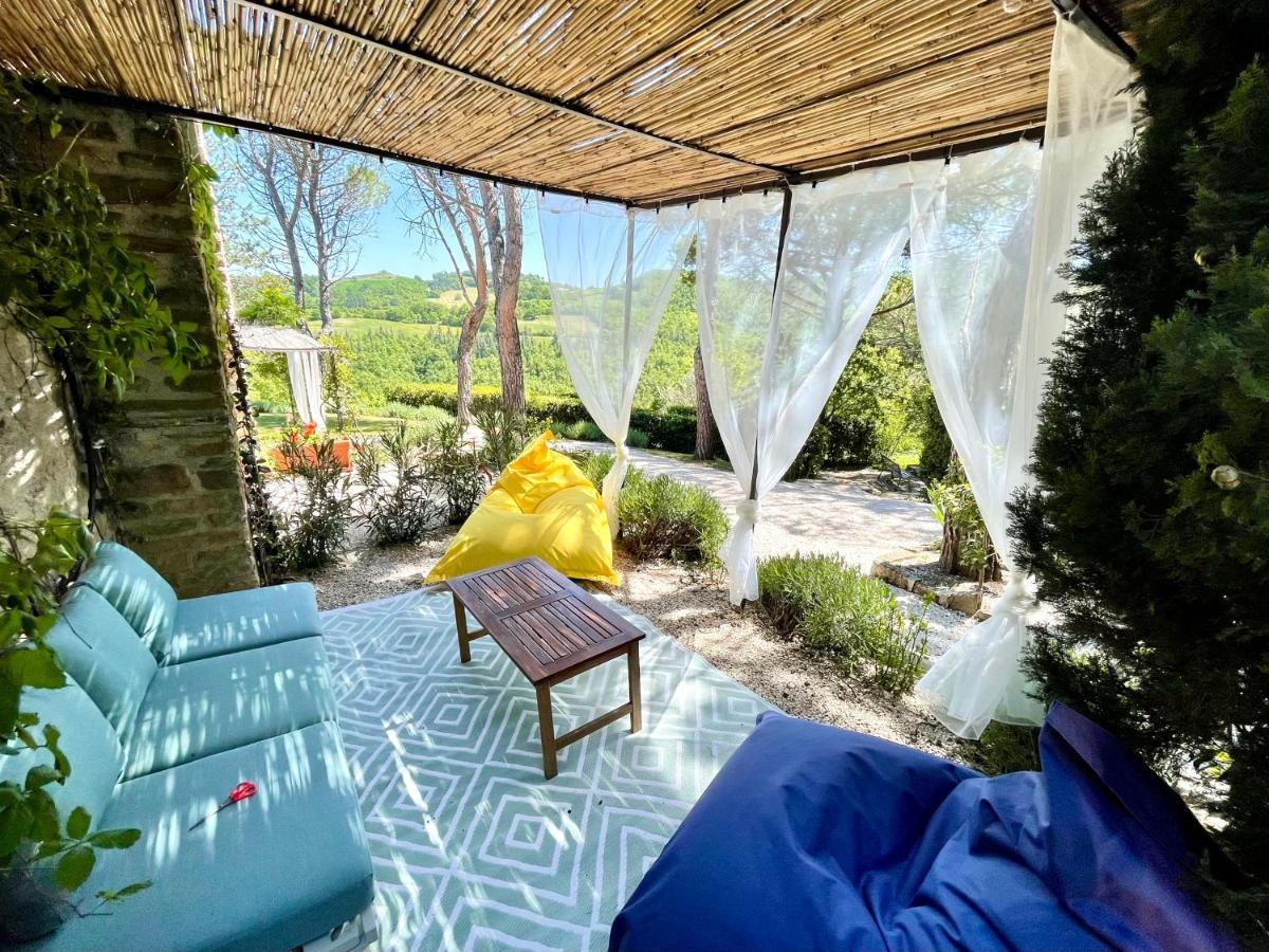 La Panoramica Gubbio - Maison De Charme - Casette E Appartamenti Self Catering Per Vacanze Meravigliose! Екстериор снимка