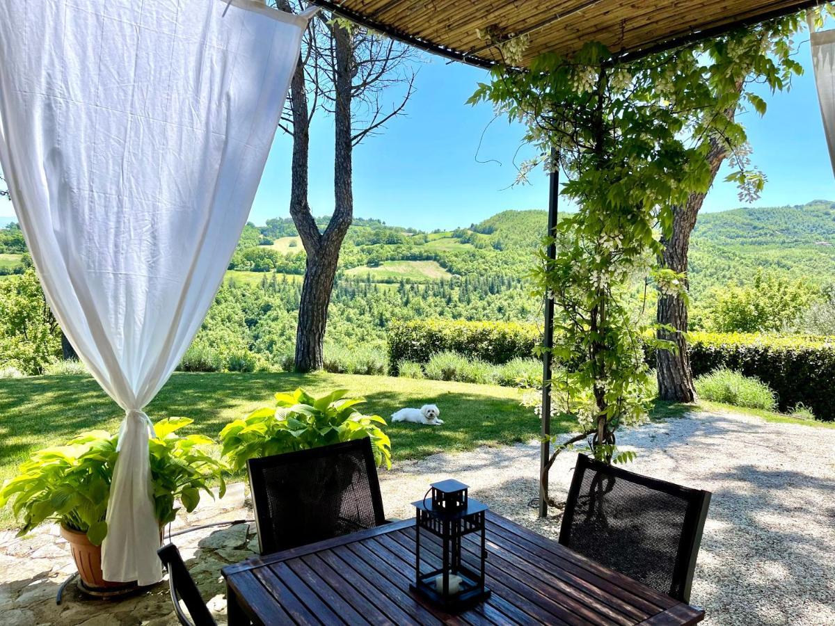 La Panoramica Gubbio - Maison De Charme - Casette E Appartamenti Self Catering Per Vacanze Meravigliose! Екстериор снимка