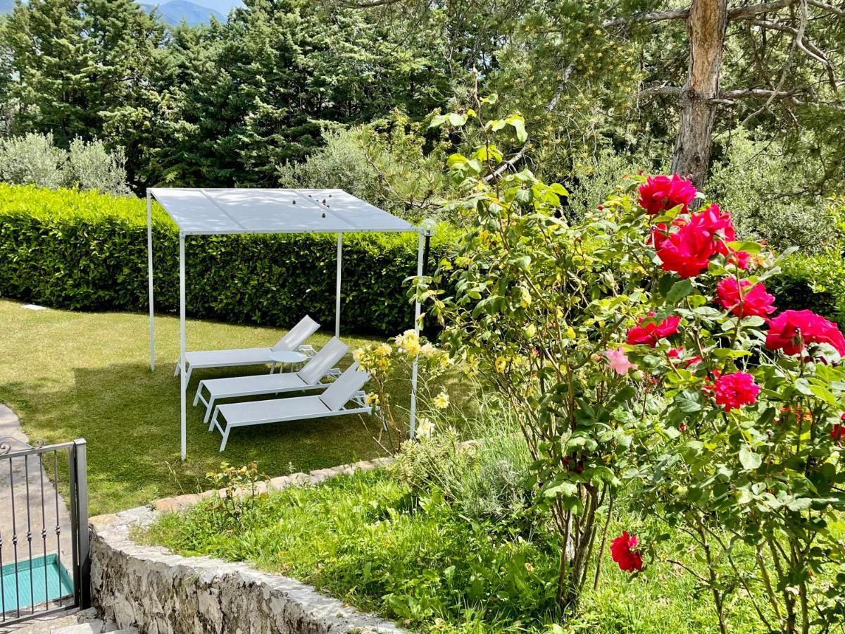 La Panoramica Gubbio - Maison De Charme - Casette E Appartamenti Self Catering Per Vacanze Meravigliose! Екстериор снимка