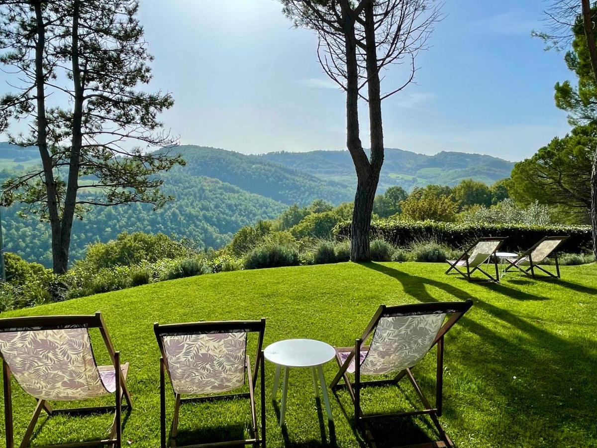 La Panoramica Gubbio - Maison De Charme - Casette E Appartamenti Self Catering Per Vacanze Meravigliose! Екстериор снимка