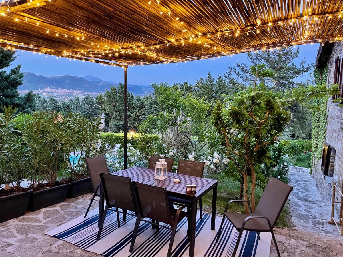 La Panoramica Gubbio - Maison De Charme - Casette E Appartamenti Self Catering Per Vacanze Meravigliose! Екстериор снимка